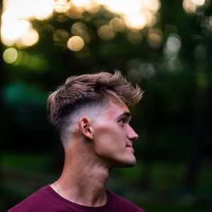 Meet your Posher, Hunter